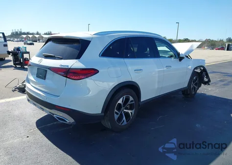 2025 Mercedes-Benz Glc 350E 4Matic z USA, uszkodzony, nr VIN W1NKM5GB2SF357688